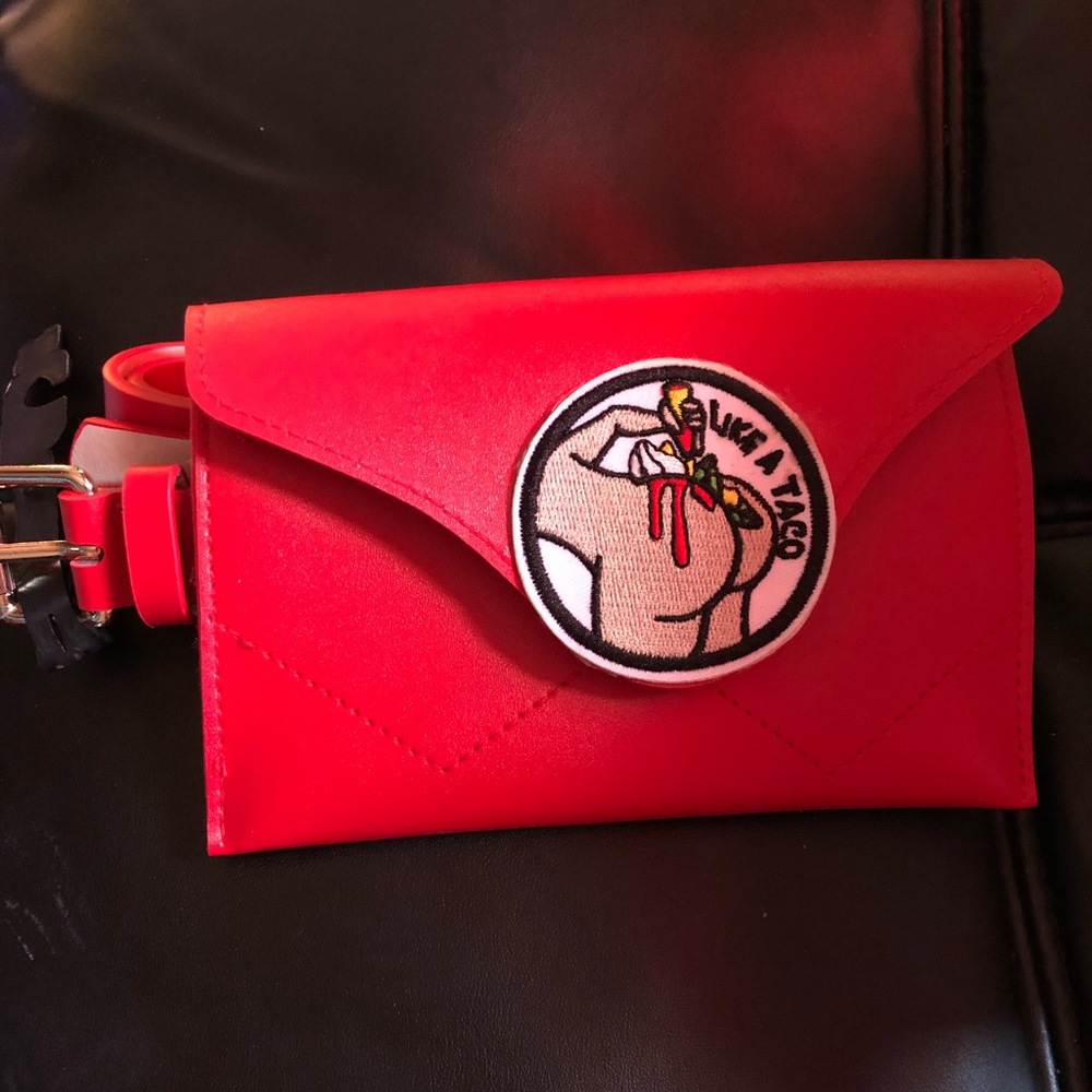 Red Fanny Pack 😍